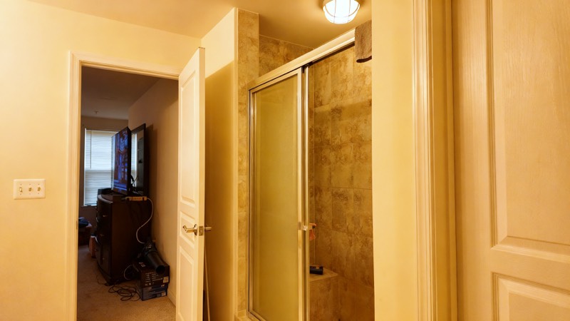 Walk-in shower